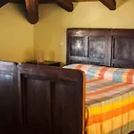 Κατάλυμα σε φάρμα Azienda Agrituristica Alcastle *