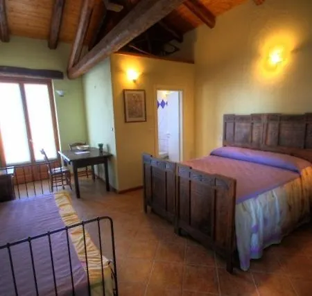 Azienda Agrituristica Alcastle 팜스테이 Montabone