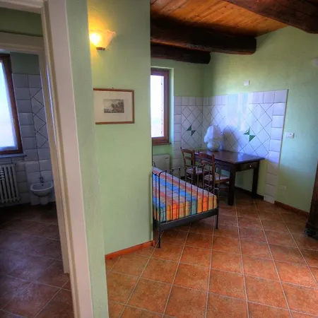 Azienda Agrituristica Alcastle Montabone